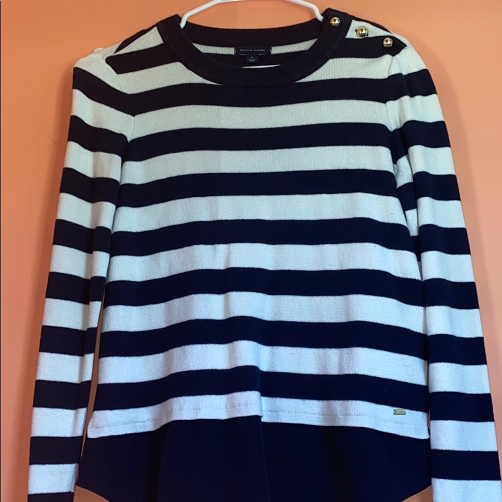Tommy Hilfiger sweater